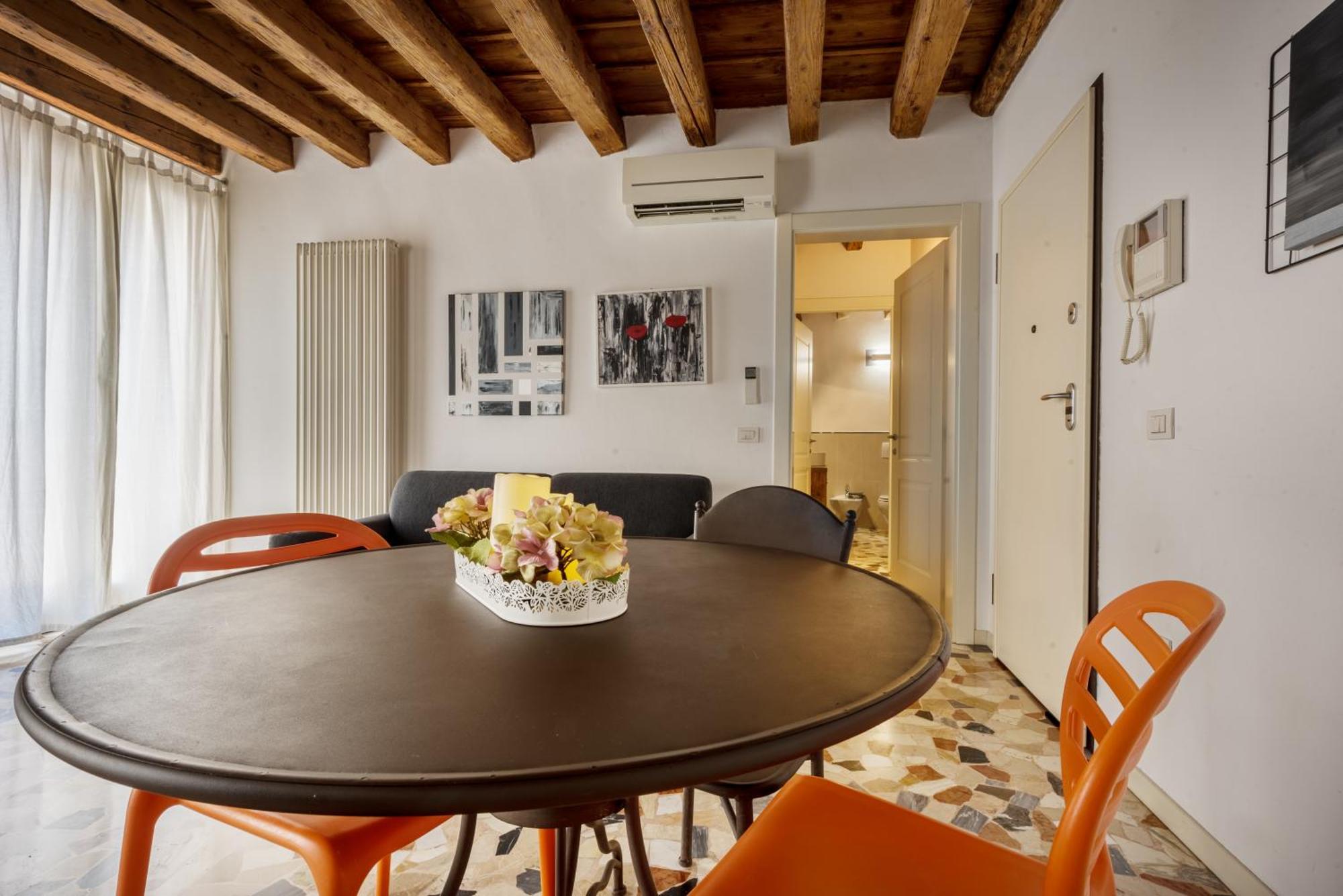 Lovely Apartment In Vicenza Exteriör bild